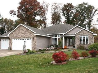 1800 Halstad Dr, Stevens Point, WI 54482