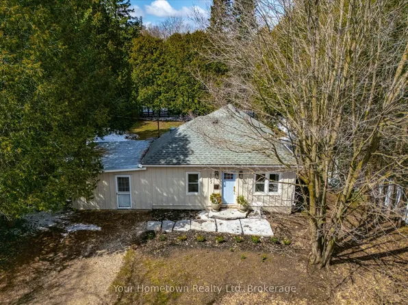 565 Orangeville Rd, Centre Wellington, ON N1M 1T9