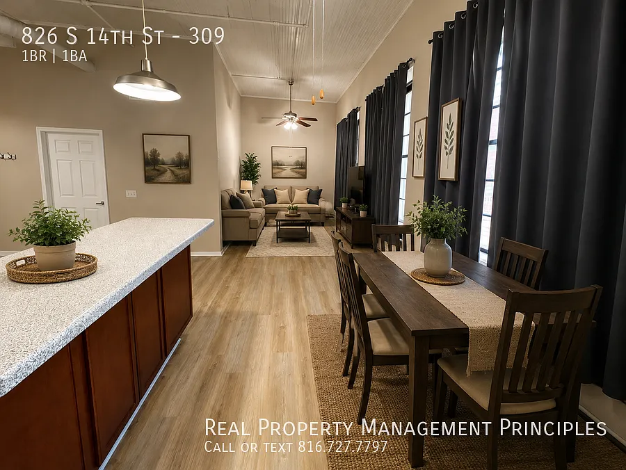 Newly remodeled 1 Bedroom at Everette Apartments! Deposit Free with Obligo! — Photo 1