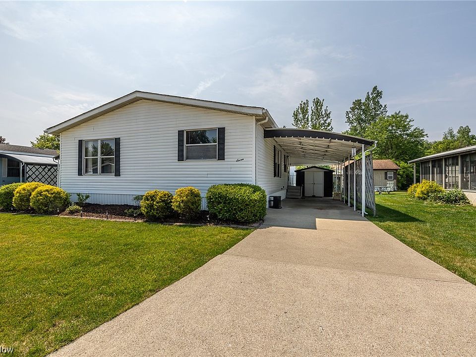 1st image of 7 Sycamore Dr