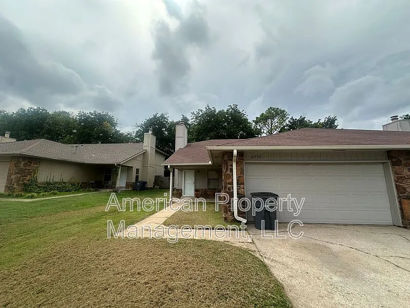 6712 S 78th East Ave