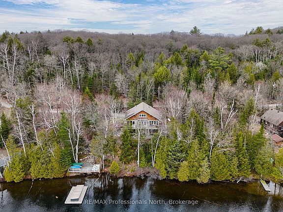 3rd image of 539 N Bay Lake Rd
