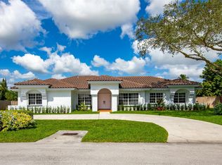 15690 SW 153rd Ct, Miami, FL 33187