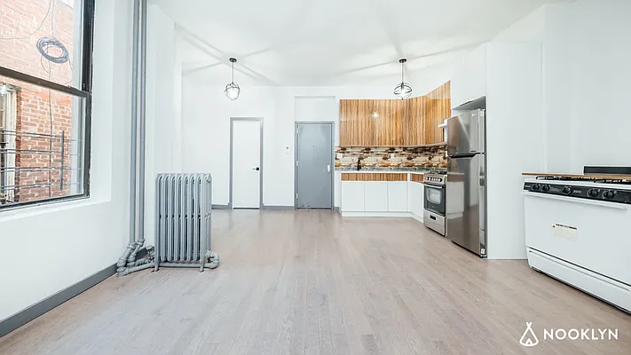 Rented by Nooklyn NYC LLC | media 11
