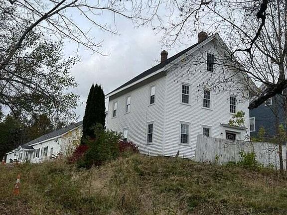 3rd image of 17 Milbridge Road