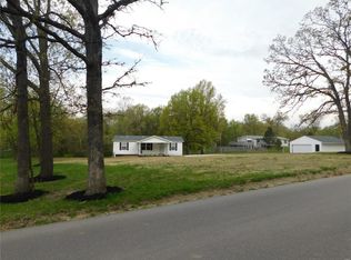 795 S Chantilly Rd, Moscow Mills, MO 63362