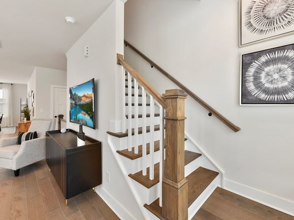 charlotte-north-carolina-448464057 picture