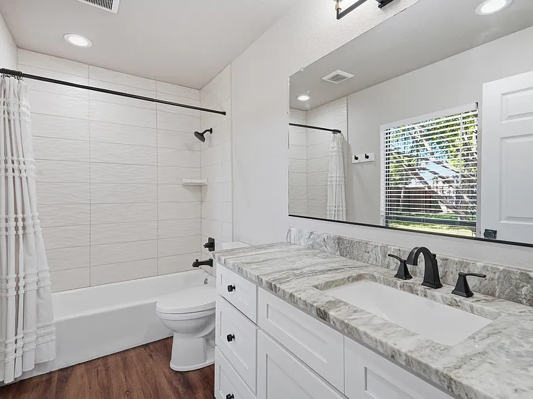 9011 Angora St — Photo 21