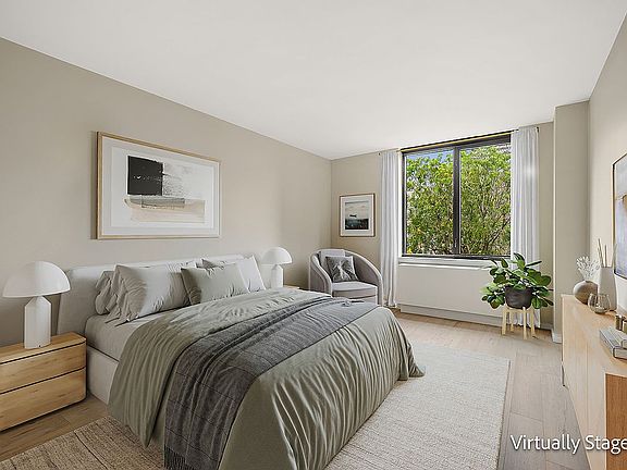 2nd image of 101 W 87th St APT 514