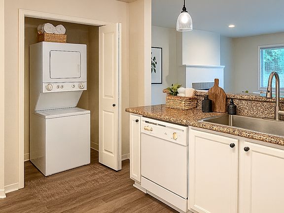 5th image of 1220 N 45th St APT 303