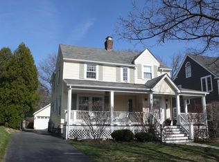 4231 Garden Ave, Western Springs, IL 60558