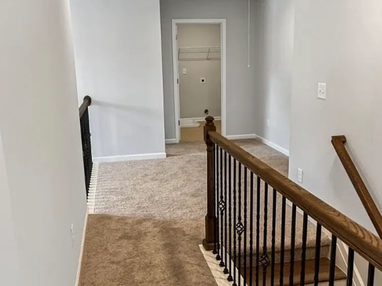 2115 Teale Ln — Photo 10
