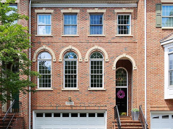 2nd image of 10533 Tuckerman Heights Cir