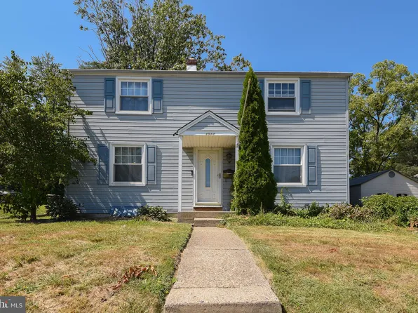 1014 N York Rd, Willow Grove, PA 19090