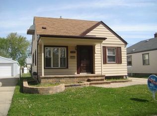 13360 Pullman St, Southgate, MI 48195
