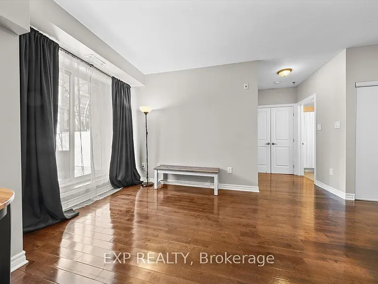 429 Kent St #118 — Photo 6