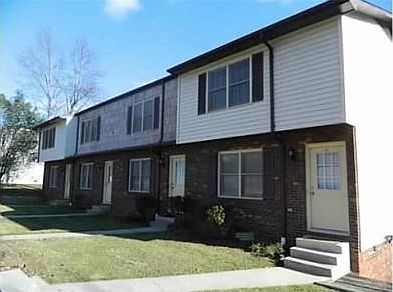 1st image of 511 Plaza Dr APT 3