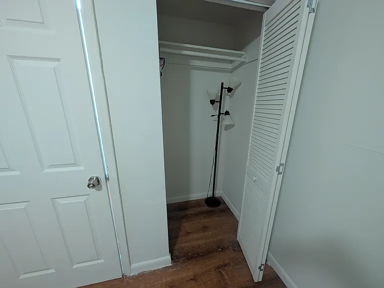 1245 NE 110th St #3 — Photo 10