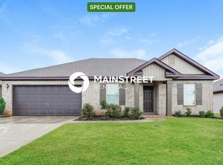 127 Edgestone Dr, Harvest, AL 35749