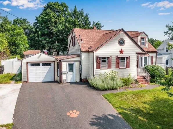 5 Enterprise St, South Hadley, MA 01075