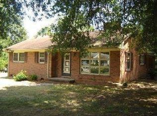 311 Richmond Ave, Burlington, NC 27217