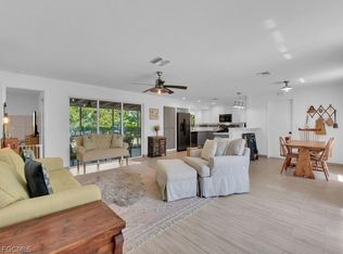 1537 Covington Cir E, Fort Myers, FL 33919