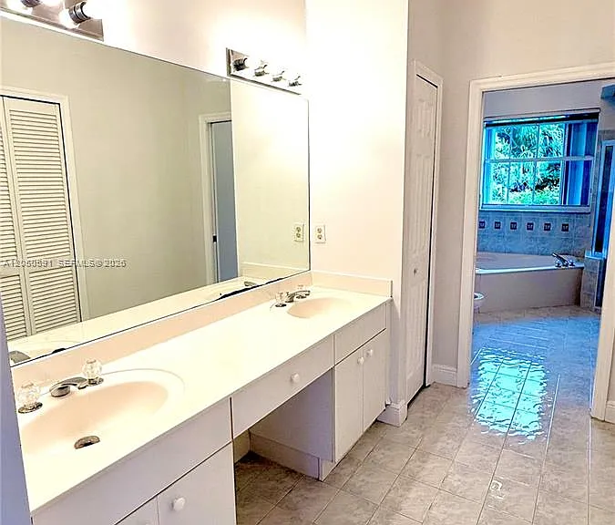 11504 SW 152nd Ct — Photo 21