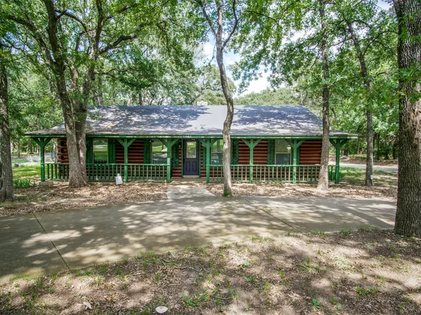 6400 Angel Dr, Burleson, TX 76028