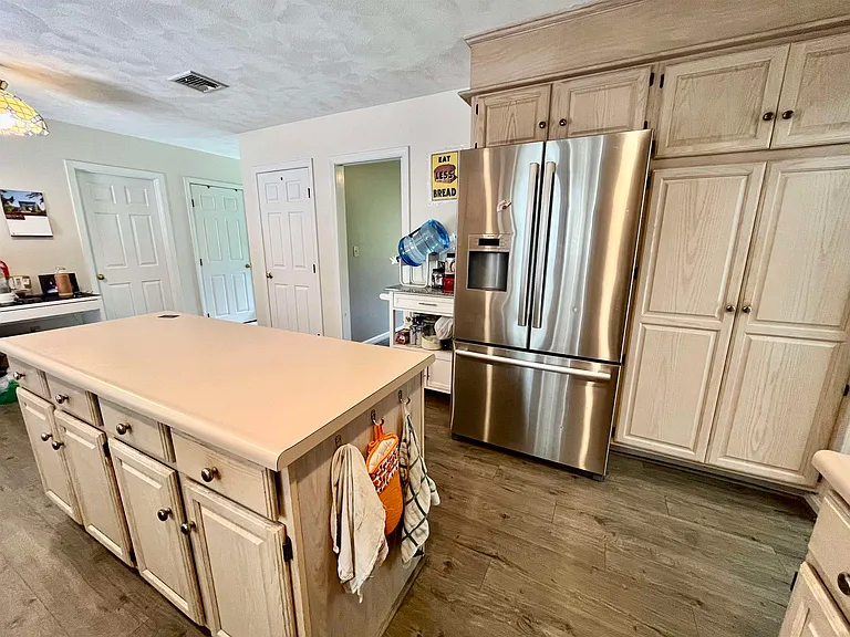 10 Forest Dr — Photo 10