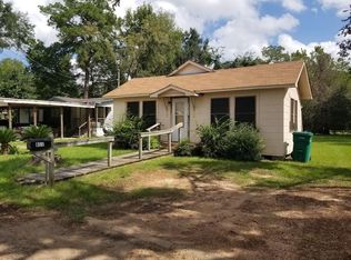 811 S 2nd St, Conroe, TX 77301