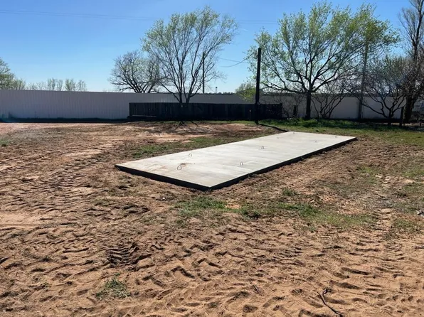 20456 E 1410th Rd #63, Lone Wolf, OK 73655