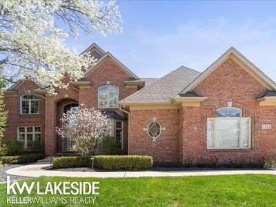 1122 Silver Creek Ct, Rochester Hills, MI, 48306