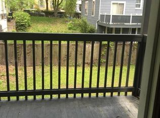 79 Brook St APT 1L, Brookline, MA 02445