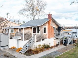 4 Ross Ave, Wareham, MA 02571