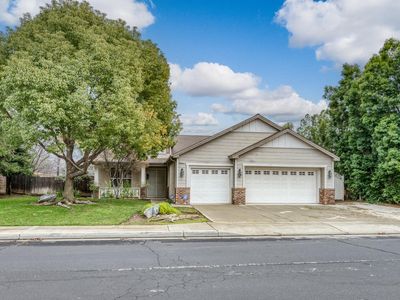 3211 Carson Ave, Clovis, CA, 93611