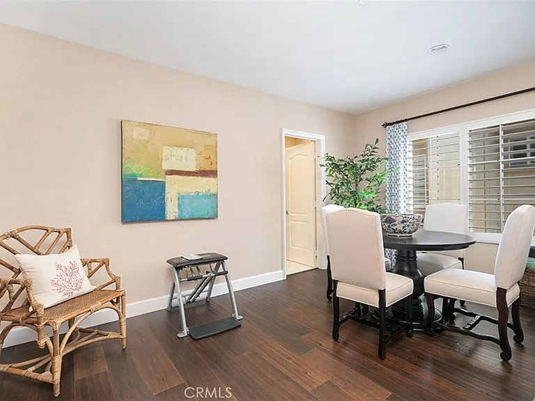 27 Via Monarca St — Photo 34