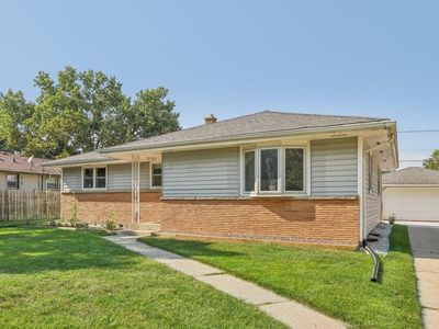 5422 West Greenwood TERRACE, Milwaukee, WI, 53223