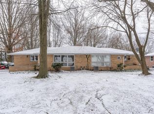 1814 E Main St, Louisville, OH