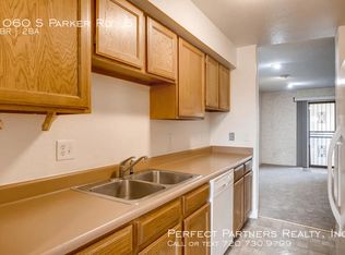 1060 S Parker Rd APT 5, Denver, CO 80231