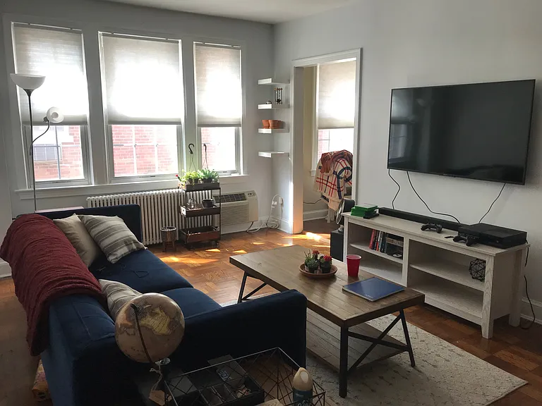 4471 Macarthur Blvd NW #101 — Photo 4