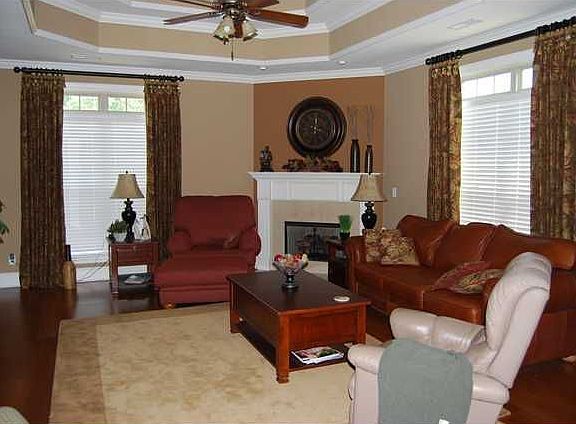 3rd image of 7624 Lenox Trace Dr