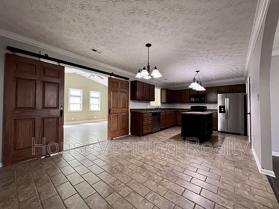 5th image of 9735 Hawkdale Ln