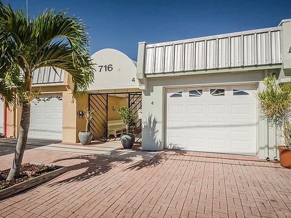 3rd image of 716 Bayway Blvd