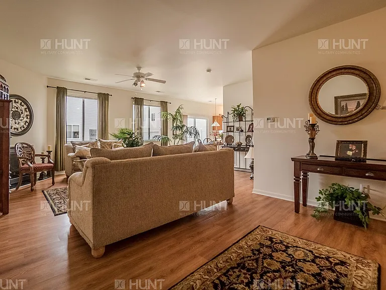 2333 California Ave — Photo 11
