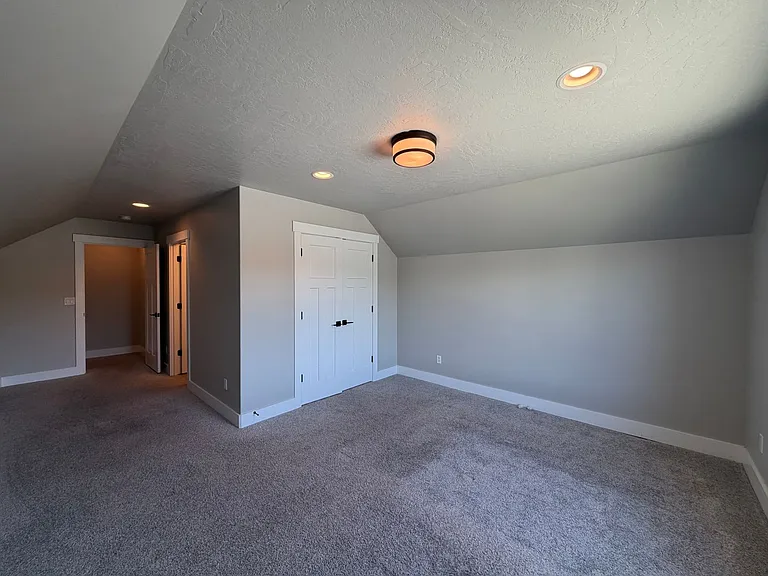 189 Mata Rd — Photo 27