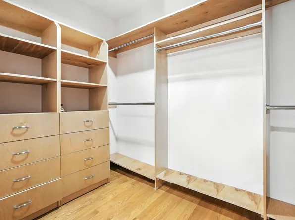 77-16 Kew Forest Lane image 31 of 38