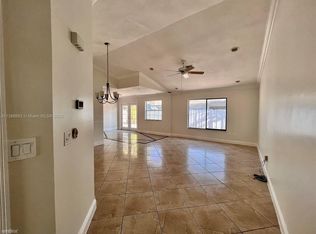 9554 Biscayne Park Ct, Boca Raton, FL 33428