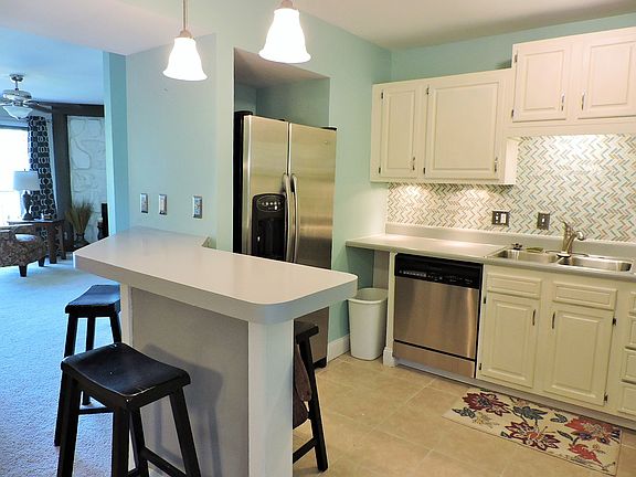 Beautiful updated kitchen