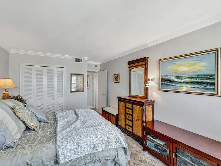 2100 S Ocean Dr #16F — Photo 32