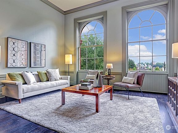 4th image of 1401 5th Avenue W #314
